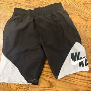 Nike boy swim size 8 boys (small)
